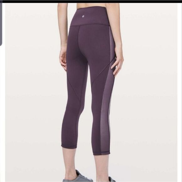 Lululemon Power Lines Crop Cyber/Dark Chrome  Sz 2 - Picture 2 of 5